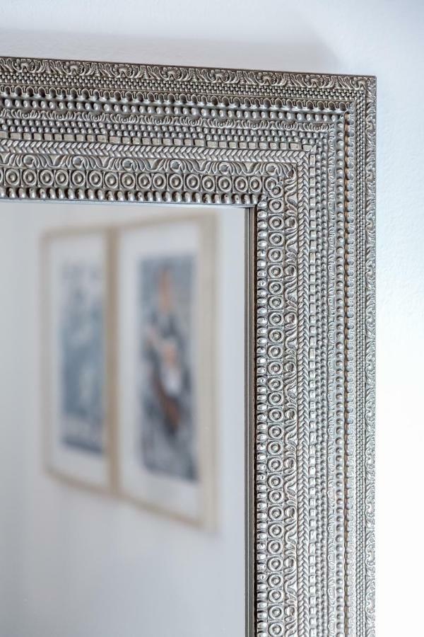 Alfama, Bright And Spacious With Private Terrace, By Timecooler Lisboa Exterior foto