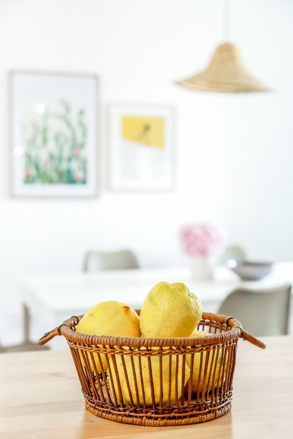 Alfama, Bright And Spacious With Private Terrace, By Timecooler Lisboa Exterior foto